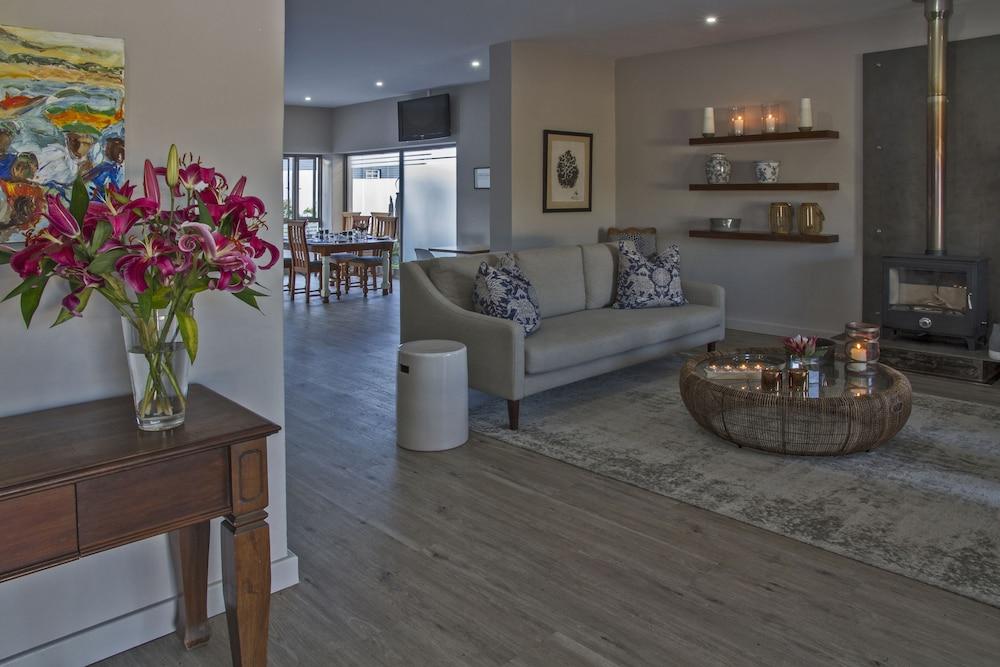 Ocean Bay Guesthouse Port Elizabeth Eksteriør bilde